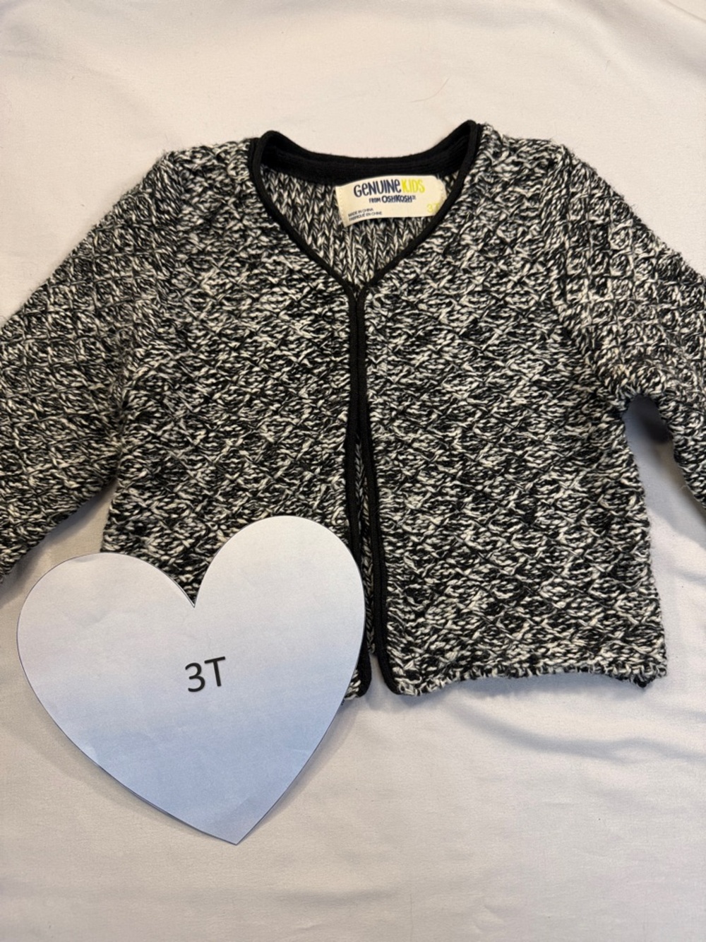 OshKosh B'gosh - Genuine kids single button knit cardigan sweater. Size 3